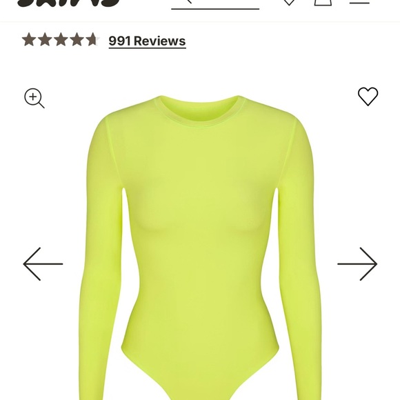 SKIMS Long Sleeve Body Suit - Picture 4 of 4